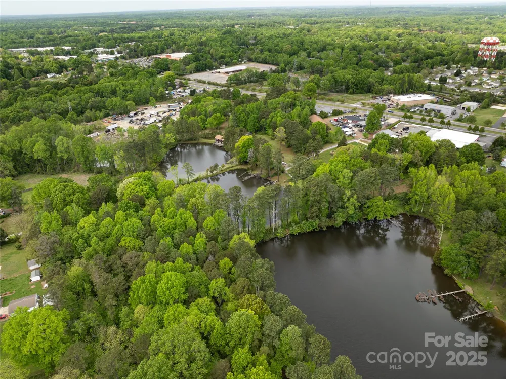 9836 Albemarle Road Charlotte, NC 28227