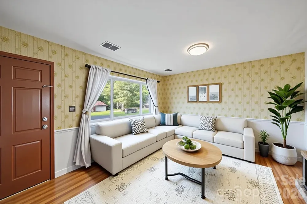323 Meadowbrook Drive Matthews, NC 28104