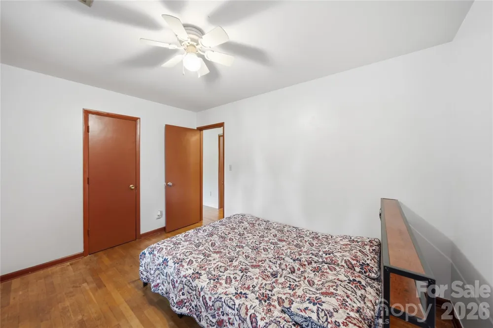 323 Meadowbrook Drive Matthews, NC 28104