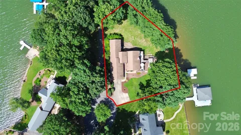 160 Quail Hollow Drive