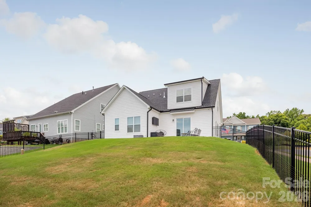 212 Meyers Ridge Road Cramerton, NC 28032