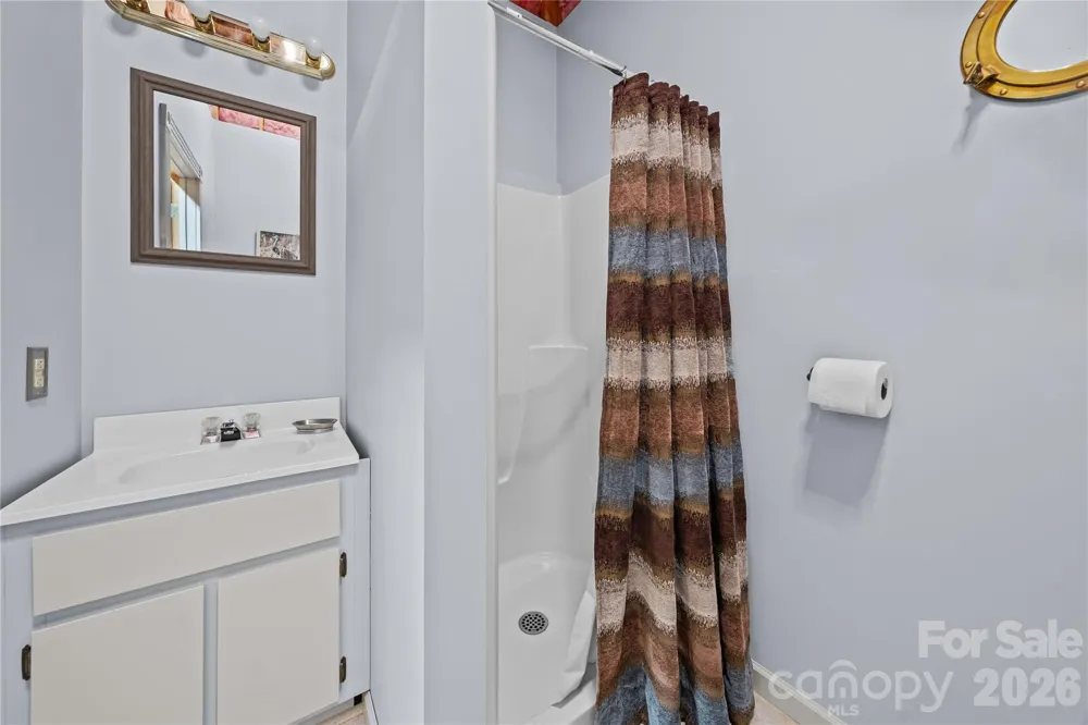 881 Handy Road Denton, NC 27239