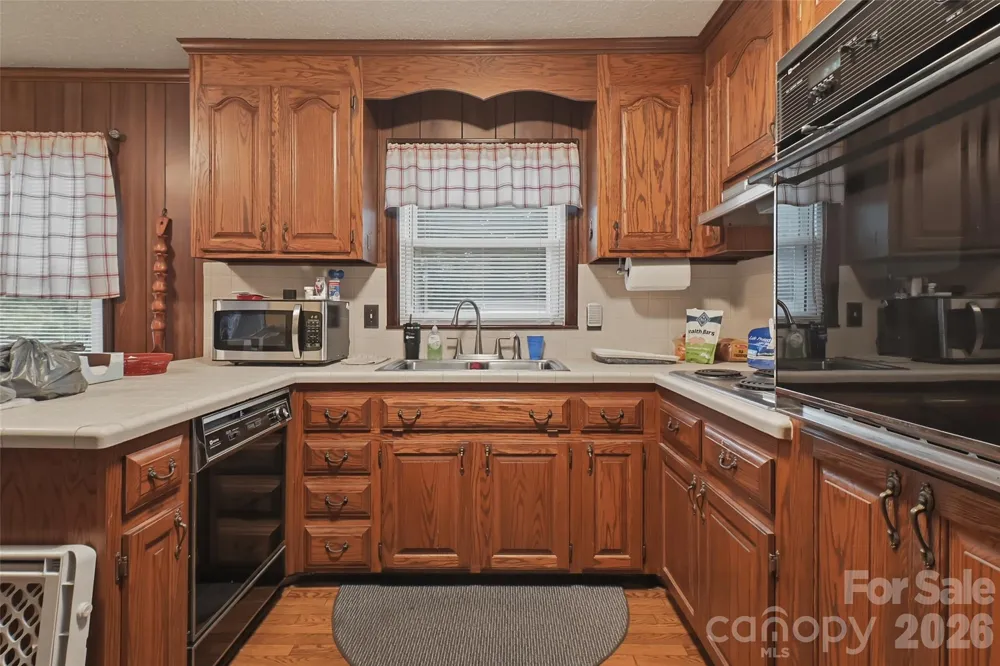 112 Annadelle Avenue Bessemer City, NC 28016