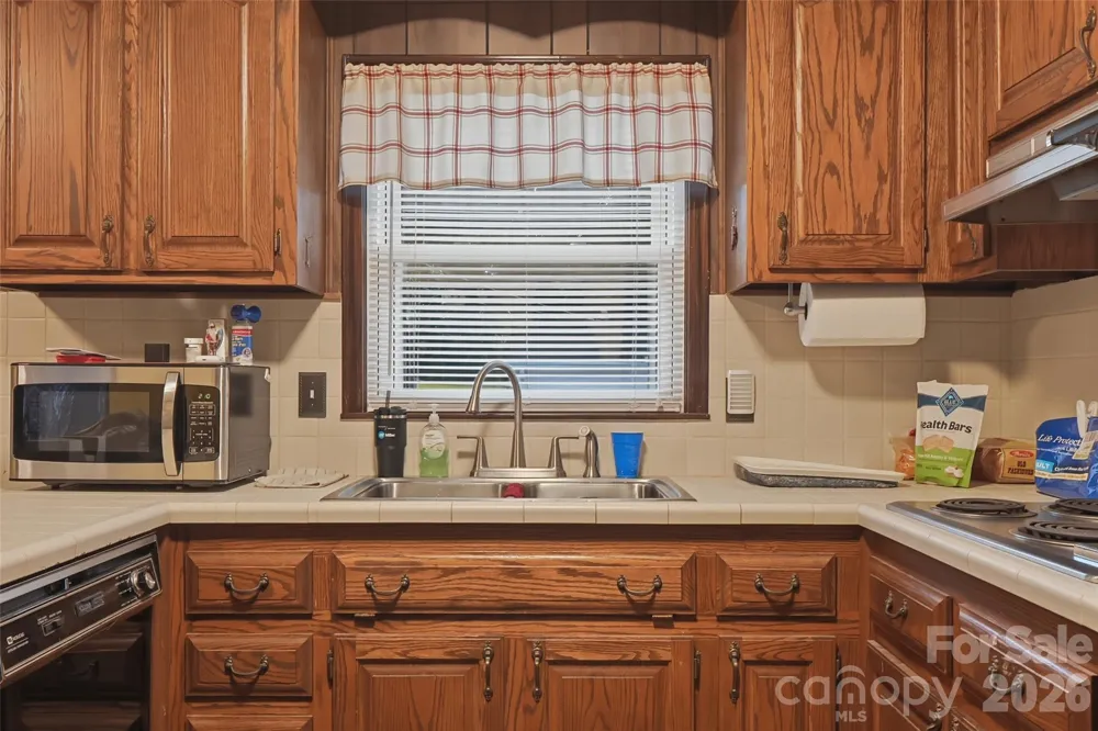 112 Annadelle Avenue Bessemer City, NC 28016
