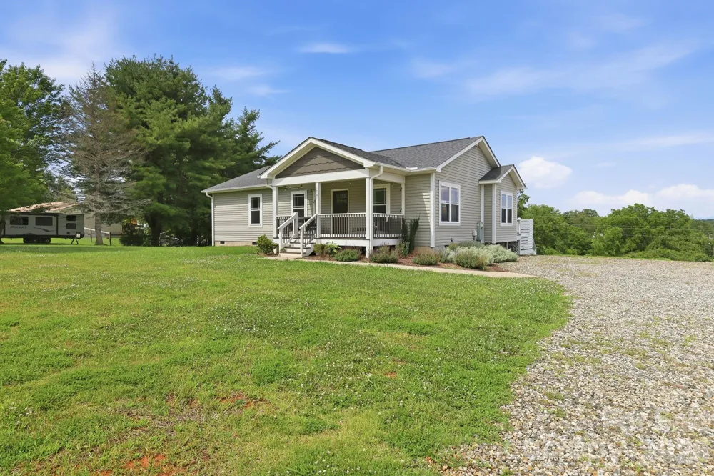 1781 Bear Creek Road Leicester, NC 28748