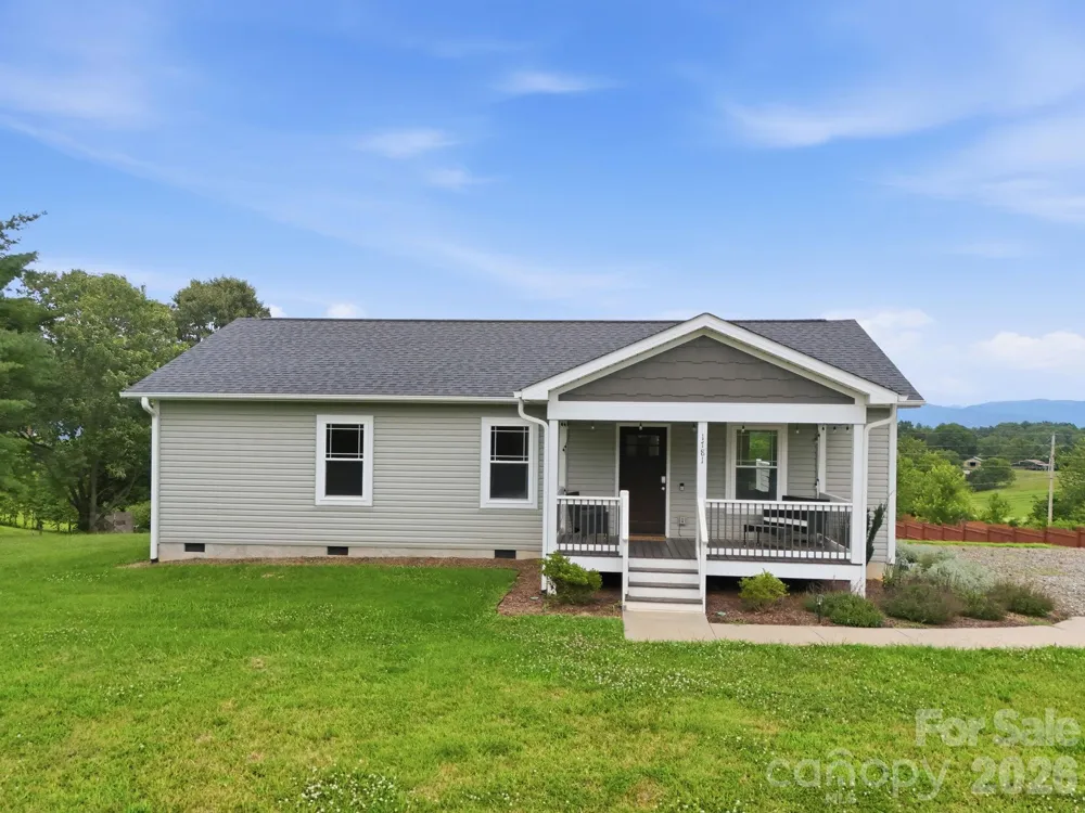 1781 Bear Creek Road Leicester, NC 28748
