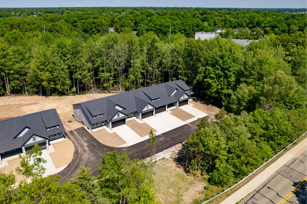 17428 Ridge Avenue Spring Lake, MI 49456