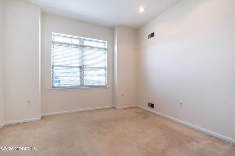 16 Deal Lane Waretown, NJ 08758