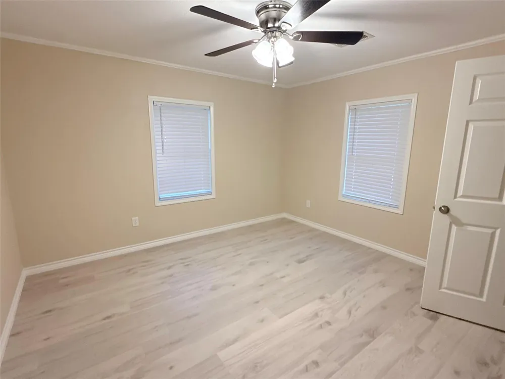 1102 E 2nd Street Sweeny, TX 77480
