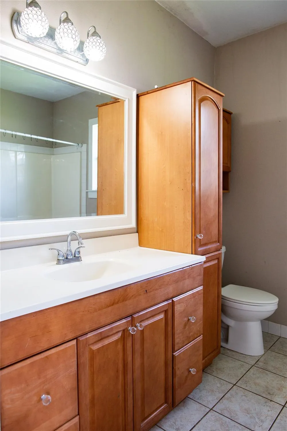 403 Leveridge East Bernard, TX 77435