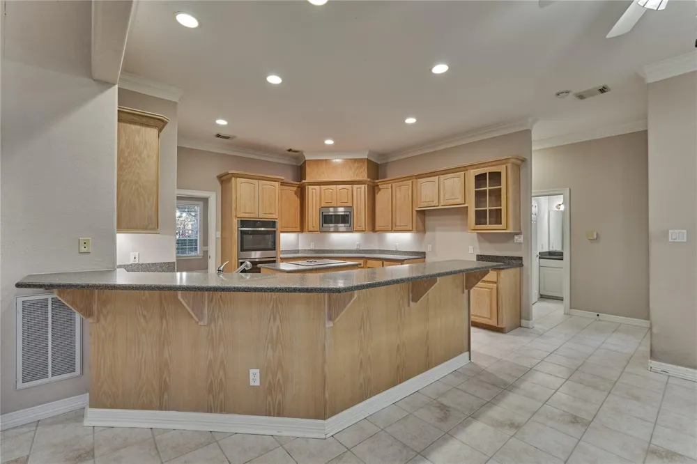 9370 Escondido Drive Willis, TX 77318