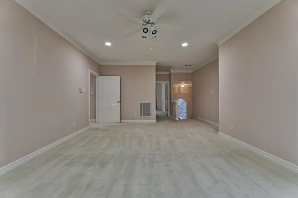 9370 Escondido Drive Willis, TX 77318