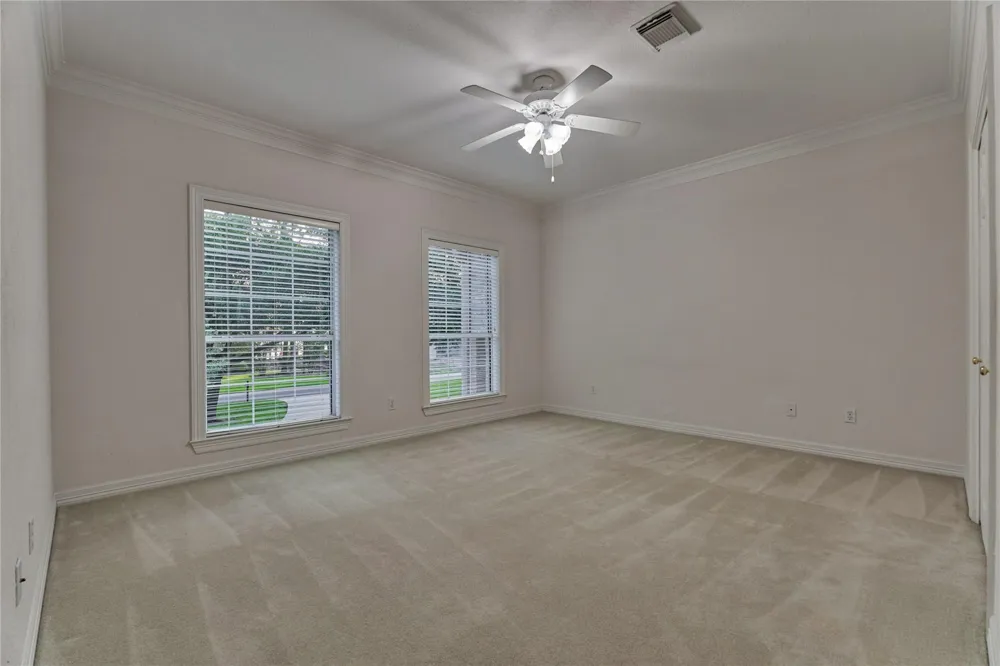 9370 Escondido Drive Willis, TX 77318