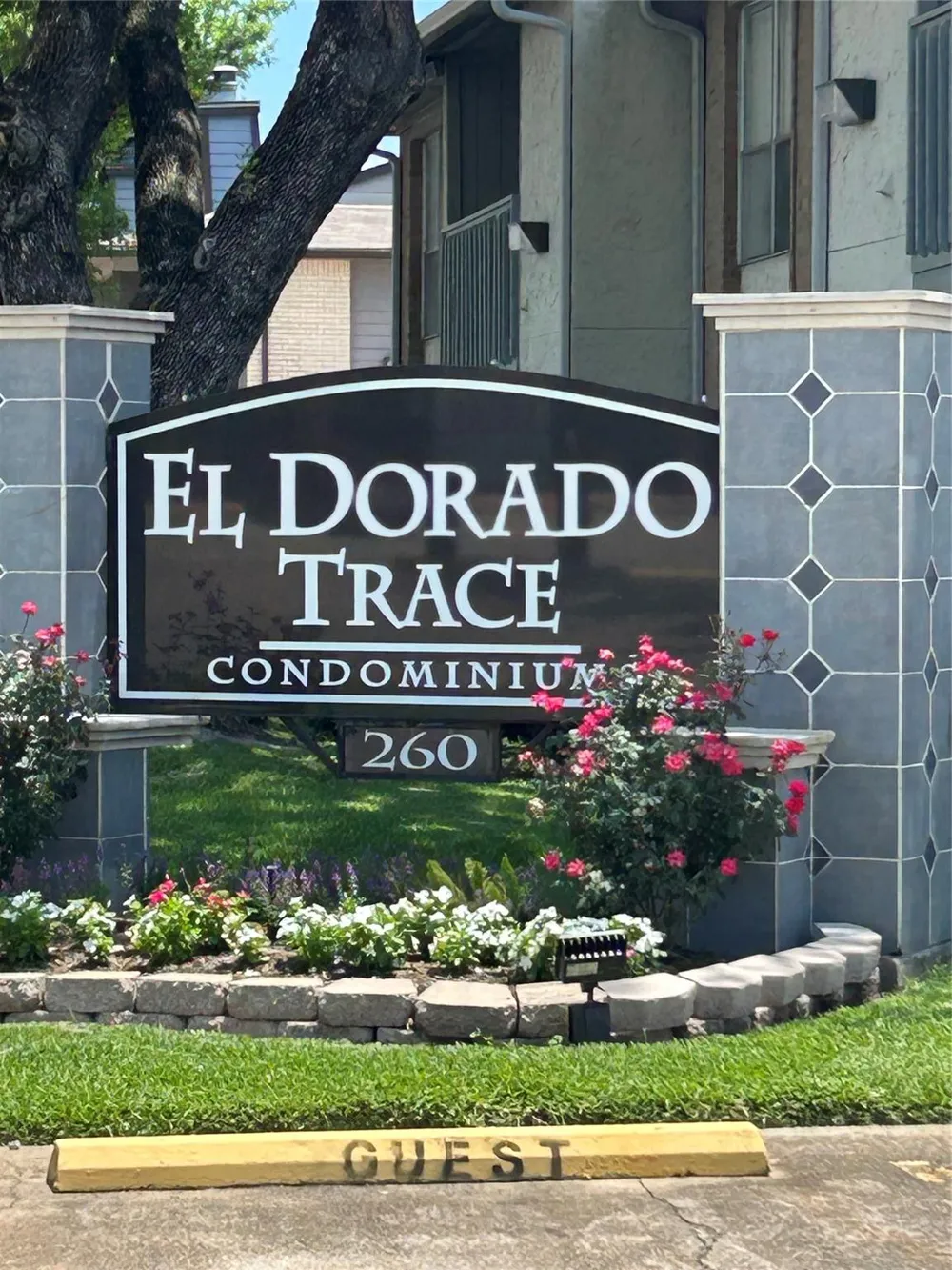 260 El Dorado Boulevard #2506 Webster, TX 77598