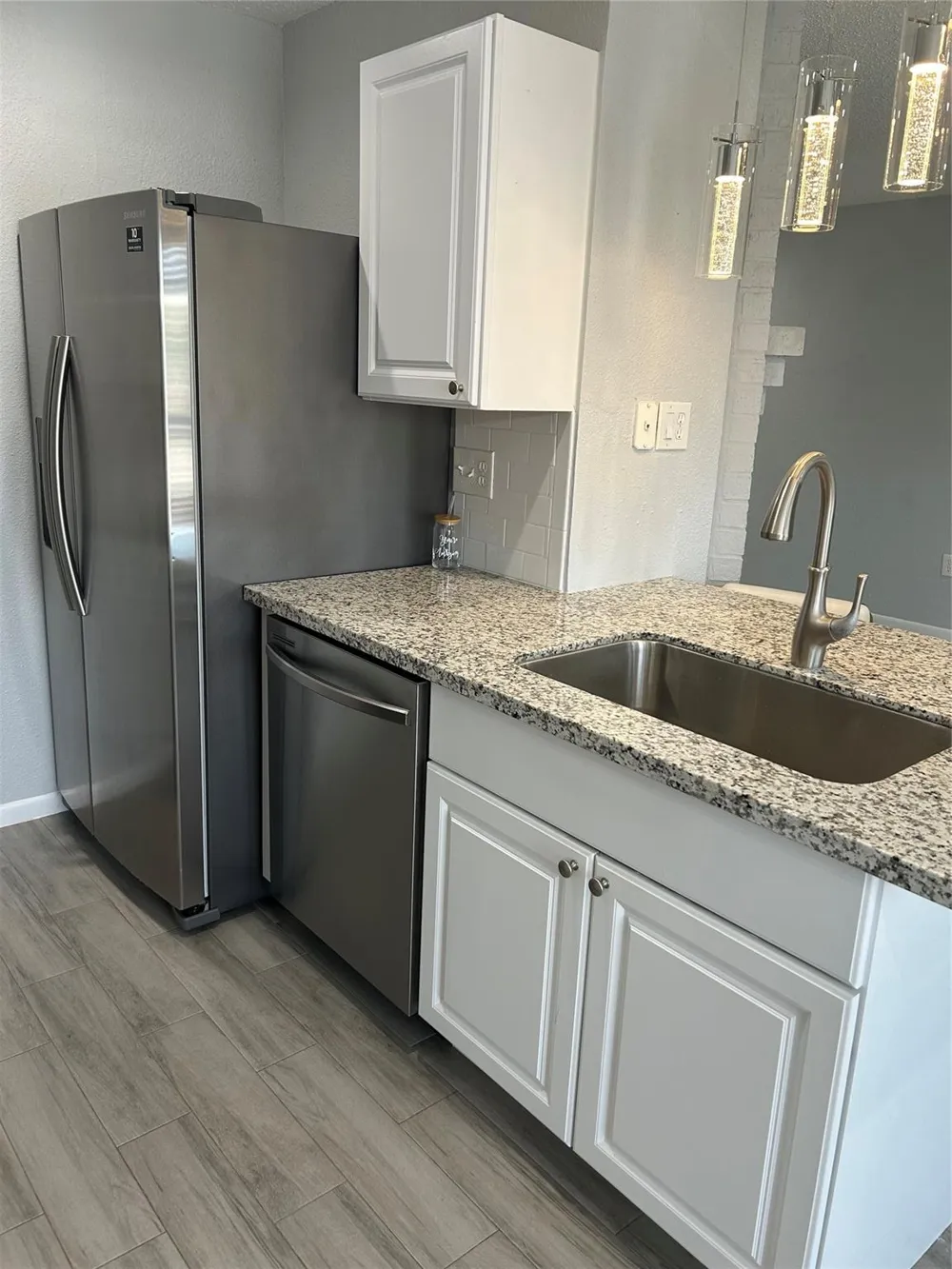 260 El Dorado Boulevard #2506 Webster, TX 77598