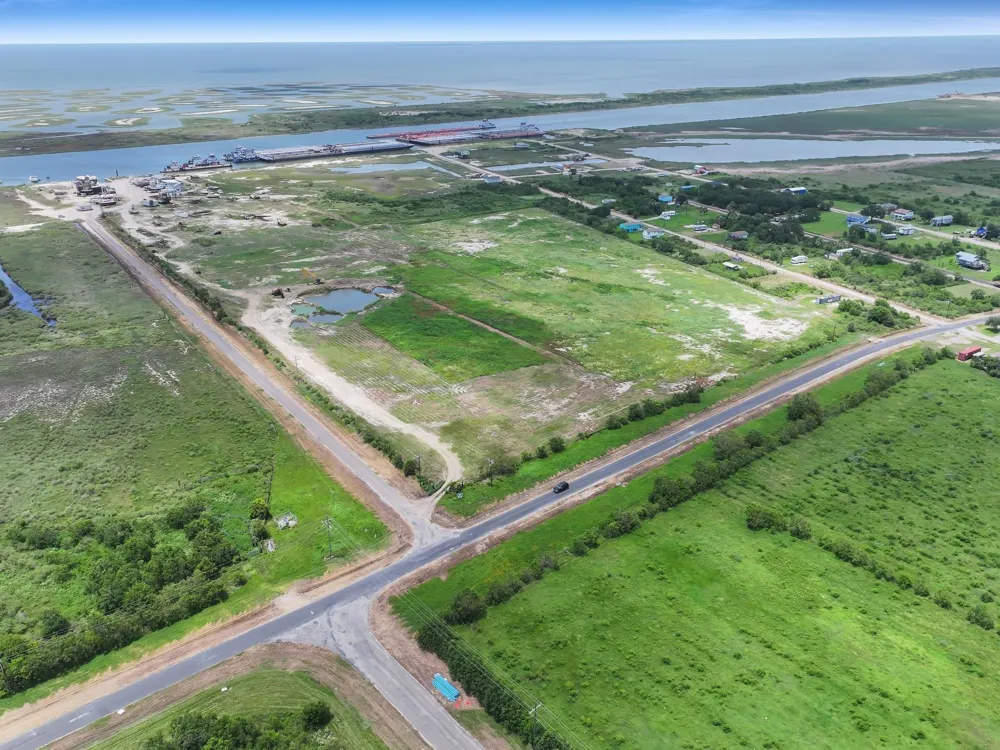 1336 John Wayne Road Port Bolivar, TX 77650