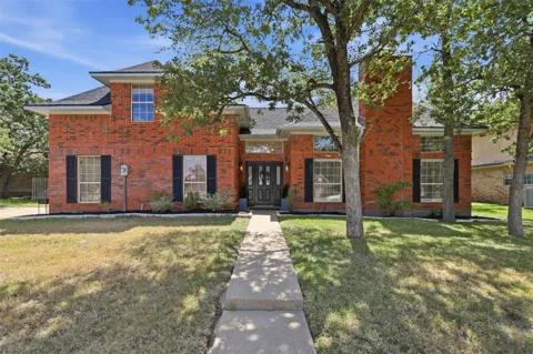4723 Williamsburg Drive