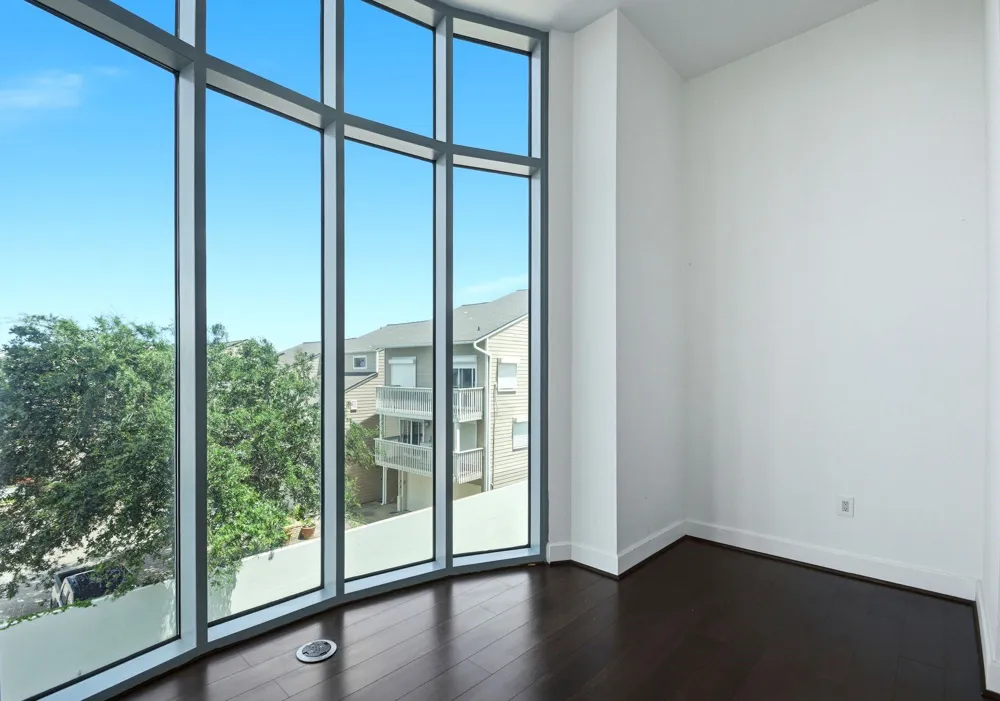 4821 E Nasa Parkway #2E Pasadena, TX 77586