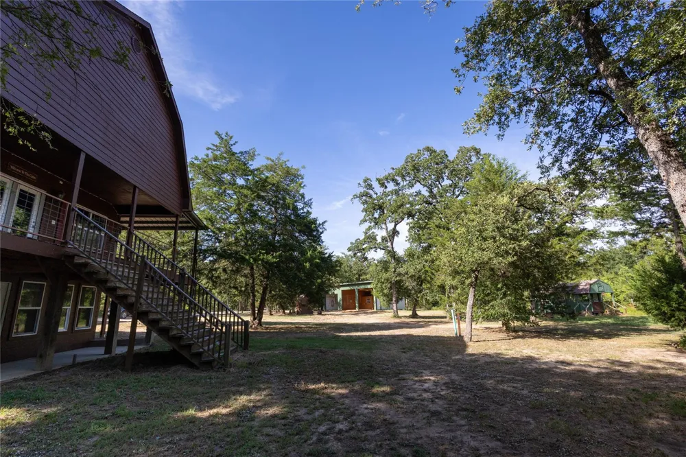 3190 Settlers Lane Madisonville, TX 77864