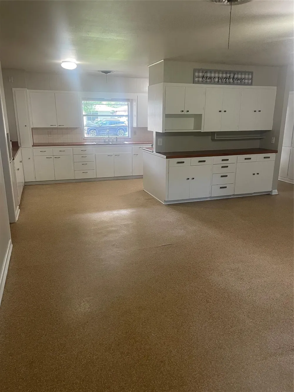 911 Roberts Street El Campo, TX 77437