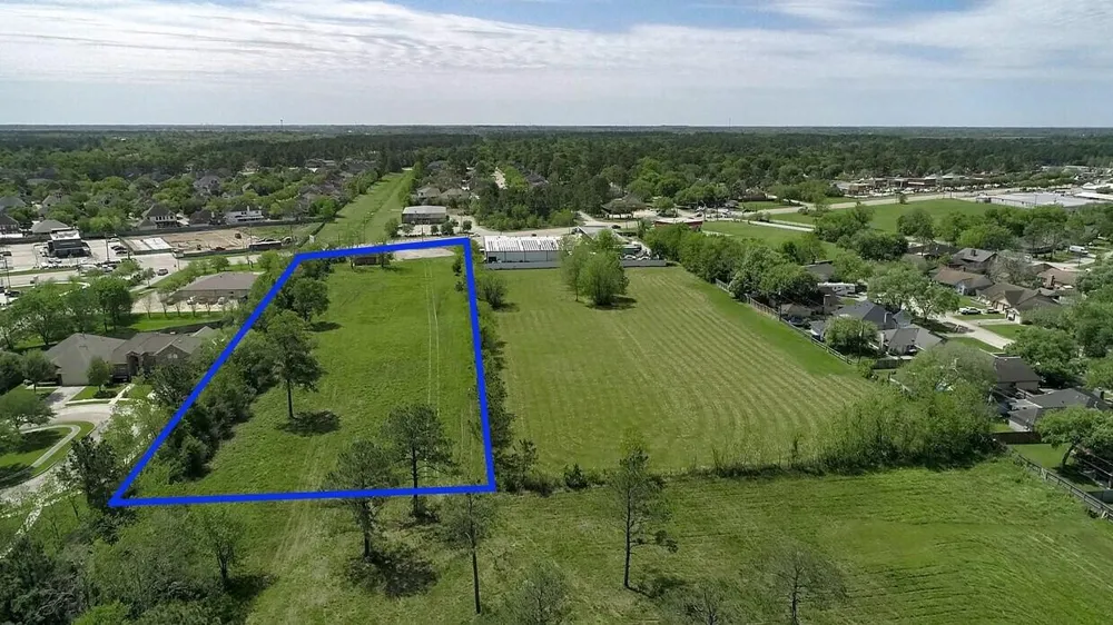 317 Fm 517 W Dickinson, TX 77539
