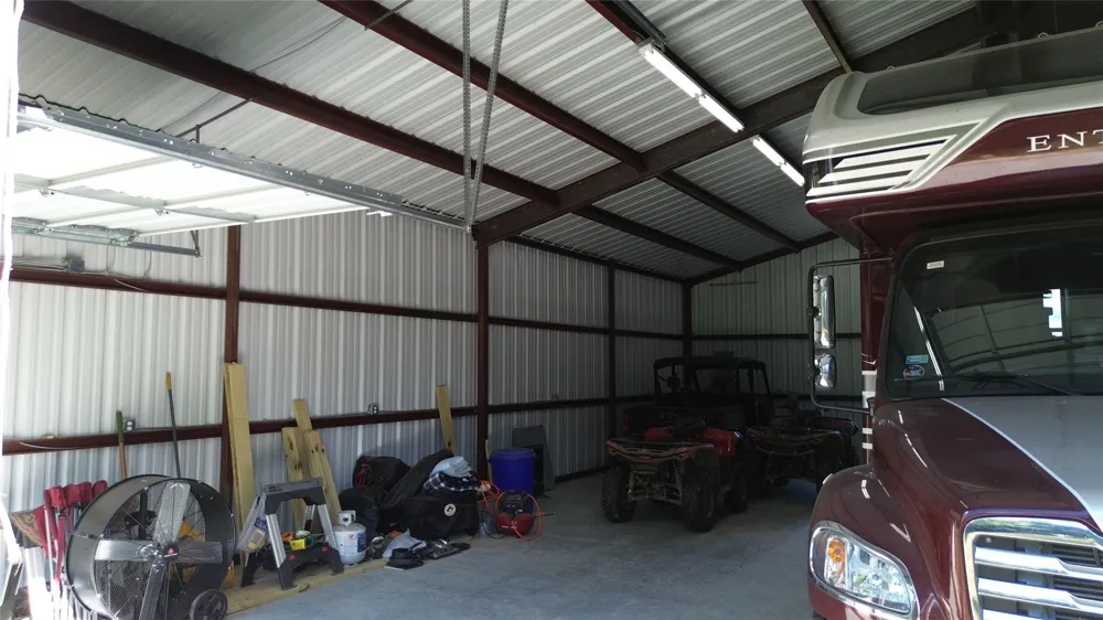 511 County Road 112 Elkhart, TX 75839