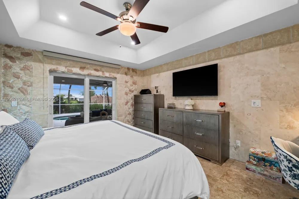 1638 NW 38 TH PL Cape Coral, FL 33993