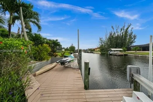 1638 NW 38 TH PL Cape Coral, FL 33993