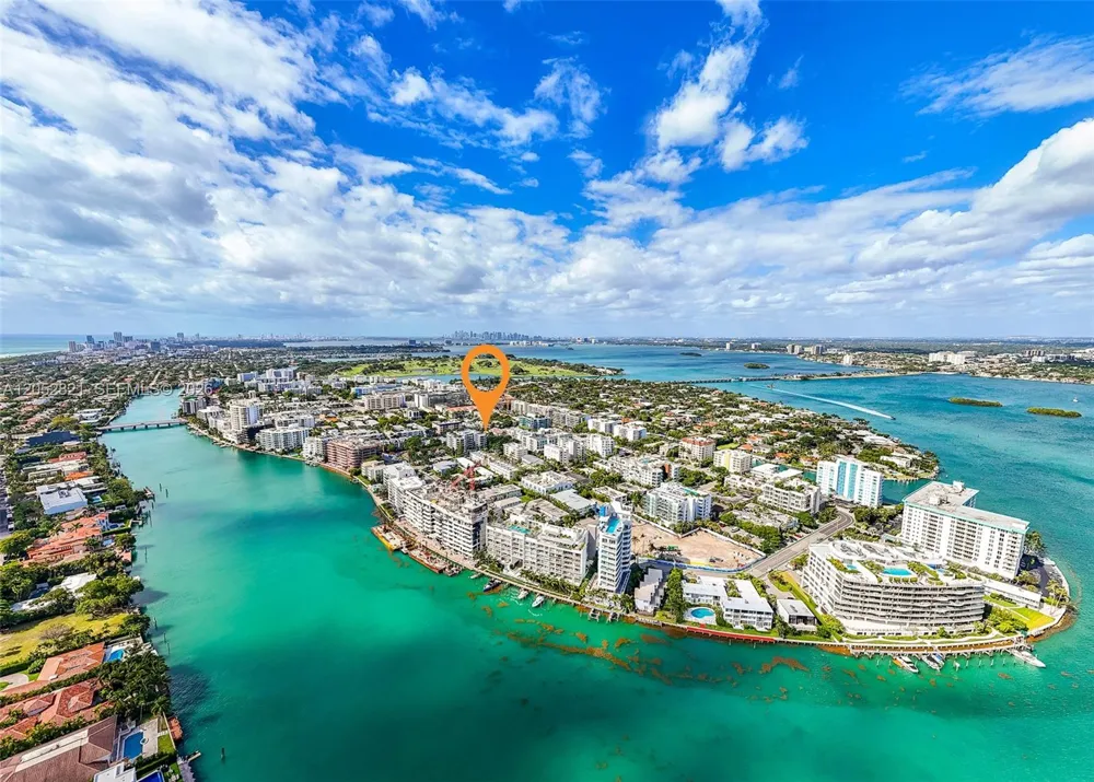 1125 99th St #9 Bay Harbor Islands, FL 33154