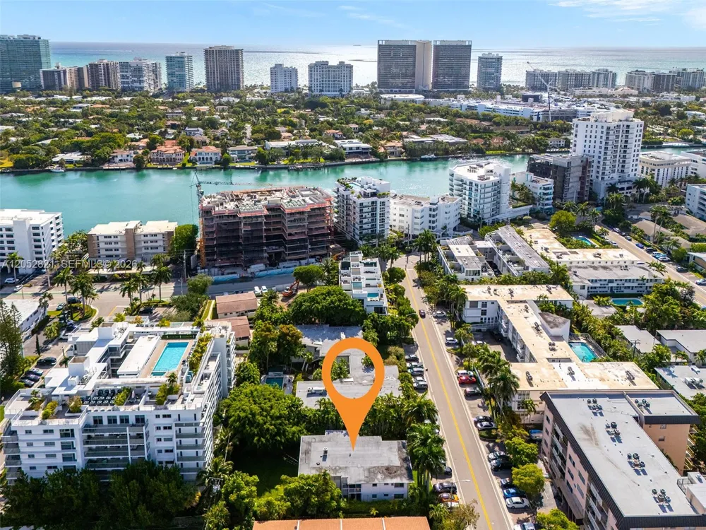 1125 99th St #9 Bay Harbor Islands, FL 33154