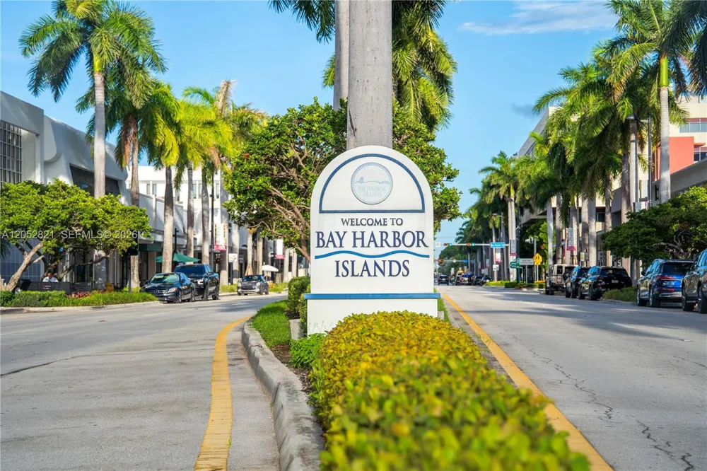 1125 99th St #9 Bay Harbor Islands, FL 33154