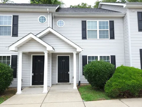 705 Crestland Ave #B2