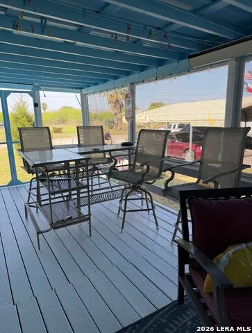 214 Catalina Rockport, TX 78382