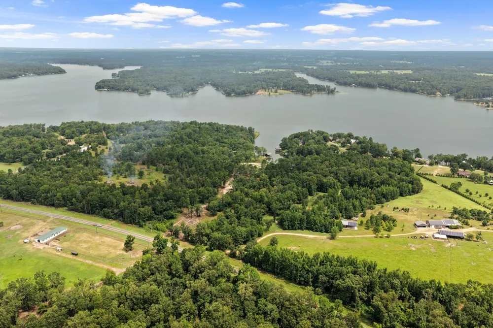4580 FM 3007 Scroggins, TX 75480