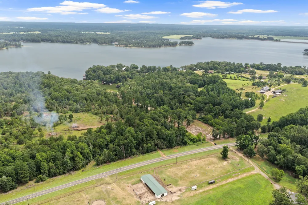 4580 FM 3007 Scroggins, TX 75480