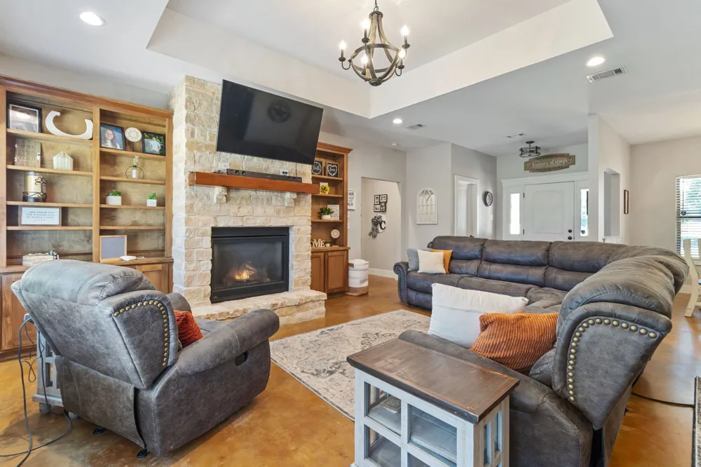 5337 Dusty Road Athens, TX 75752