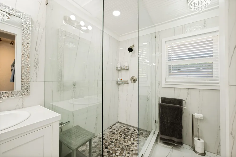 4708 Holiday Lane E North Richland Hills, TX 76180