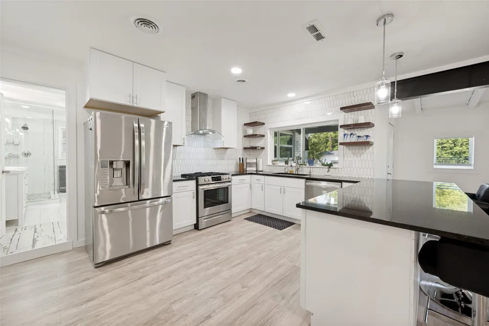 4708 Holiday Lane E North Richland Hills, TX 76180