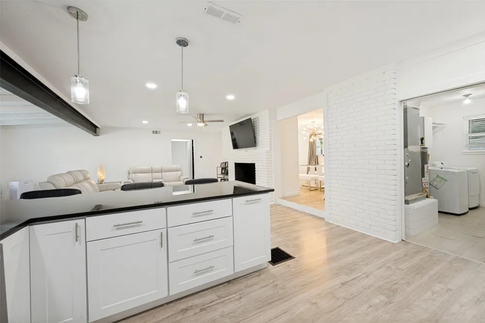 4708 Holiday Lane E North Richland Hills, TX 76180