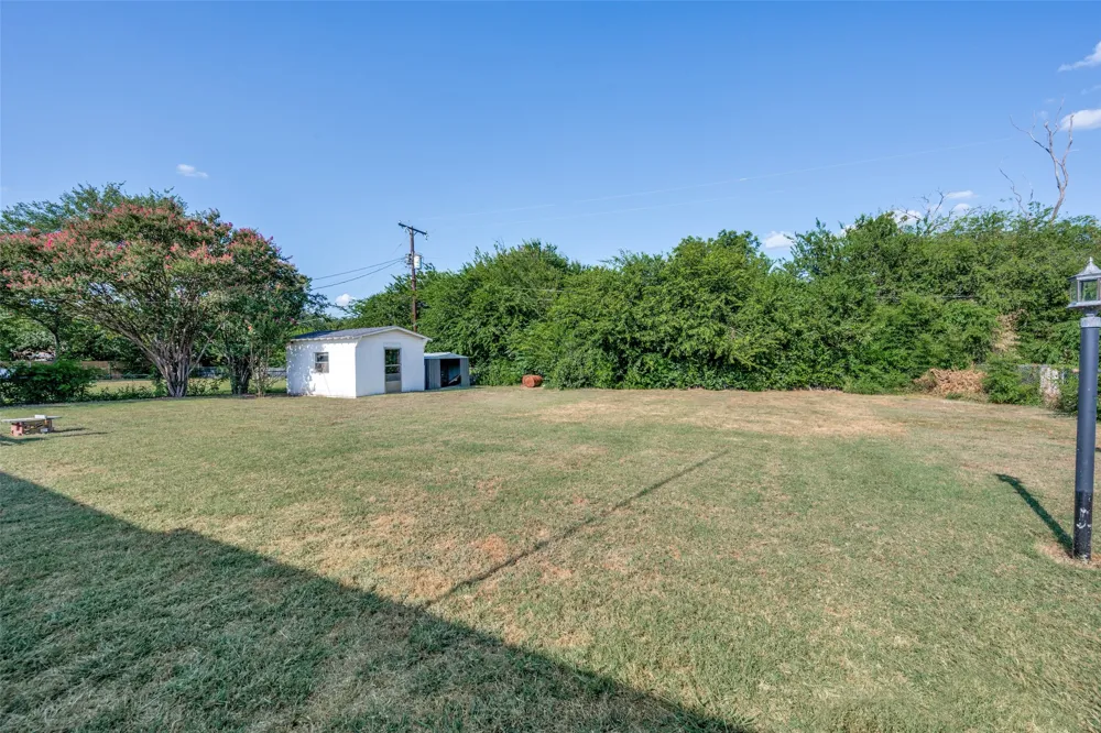 4708 Holiday Lane E North Richland Hills, TX 76180
