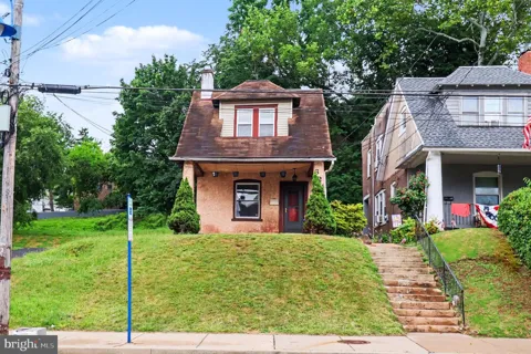 624 BRIDGE STREET