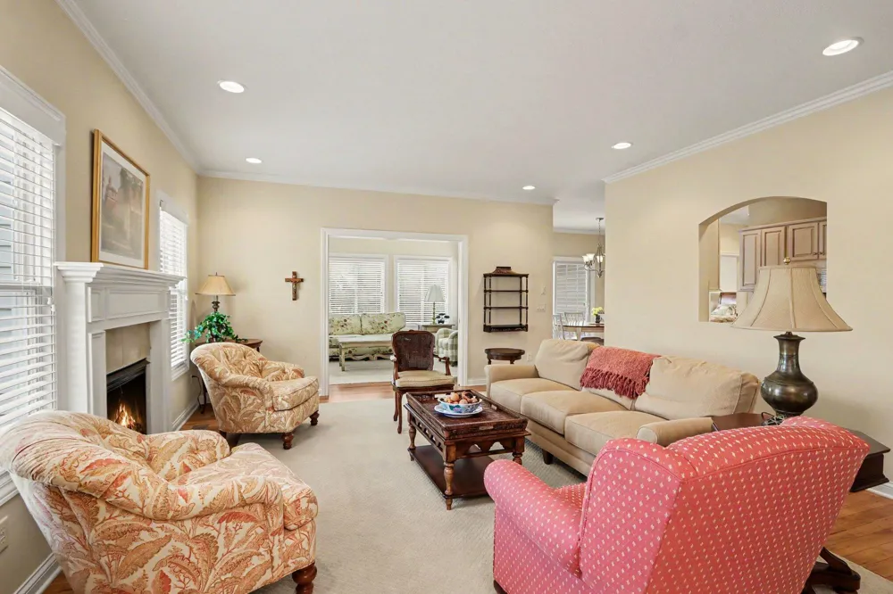 2600 West Port Drive Kalamazoo, MI 49009