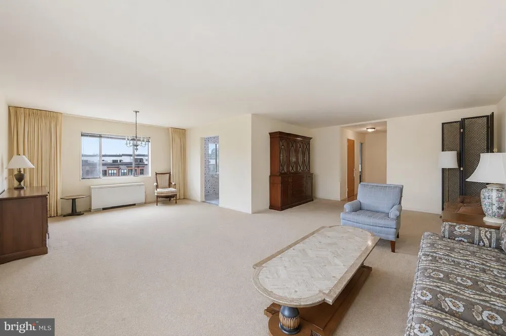 5301 WESTBARD CIRCLE #334 Bethesda, MD 20816