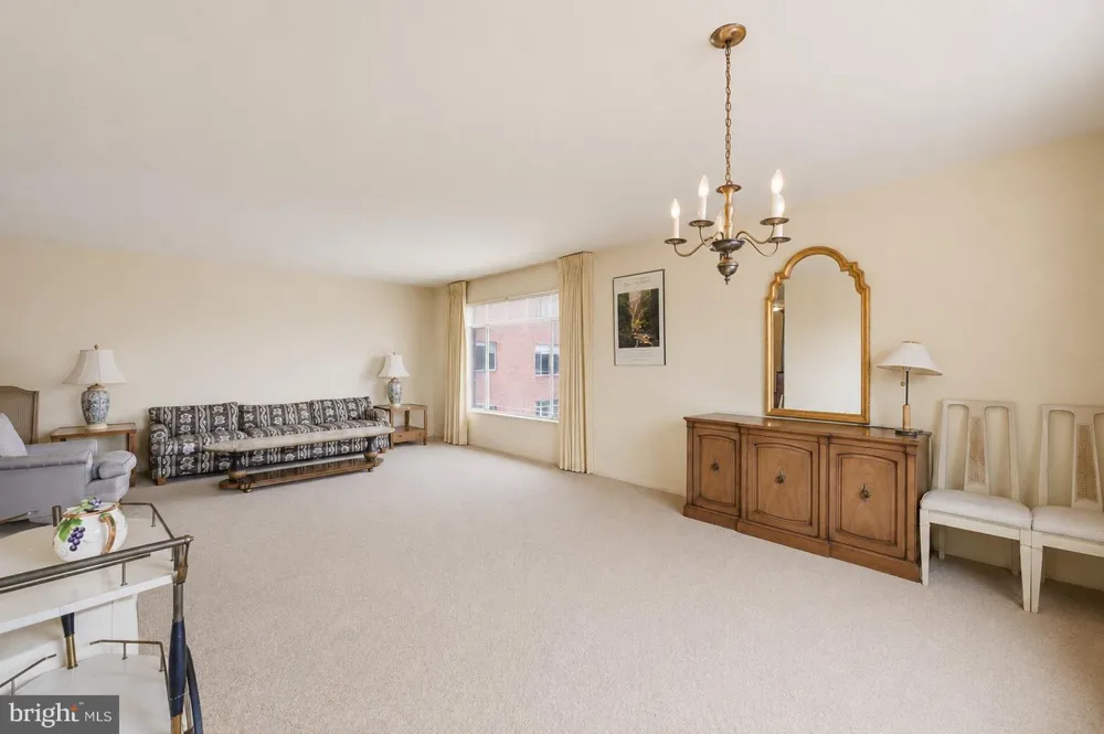5301 WESTBARD CIRCLE #334 Bethesda, MD 20816