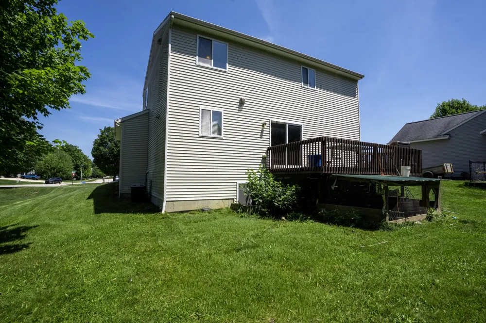 2678 Cotherstone Drive SW Wyoming, MI 49418