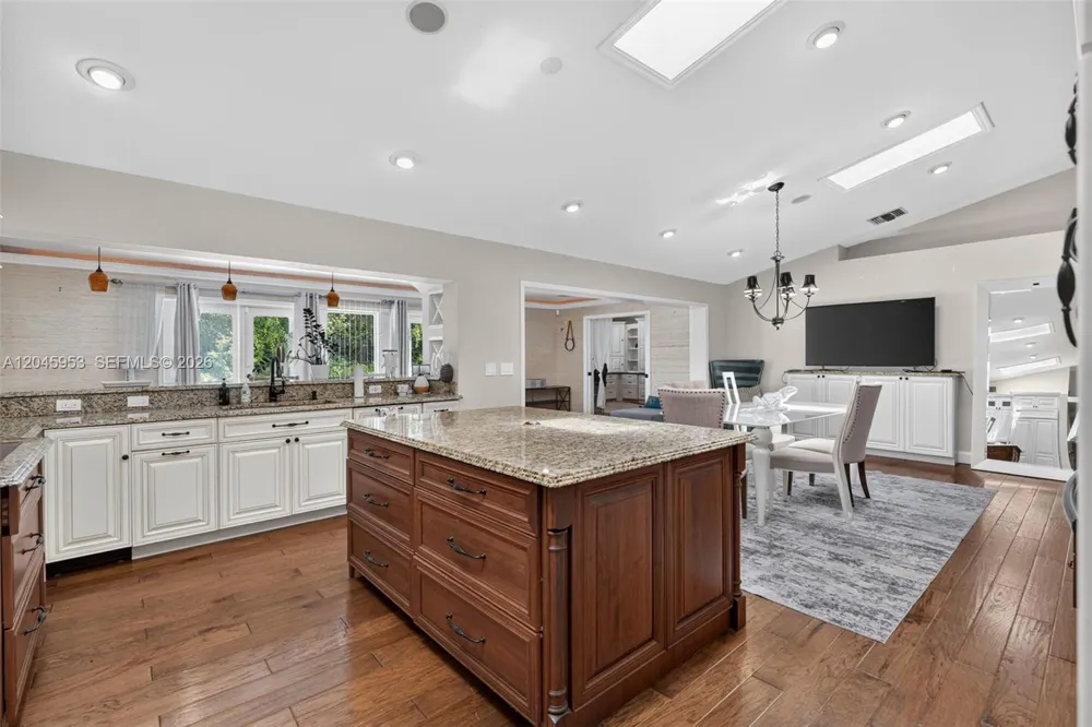 542 Cypress Dr #542 Tequesta, FL 33469