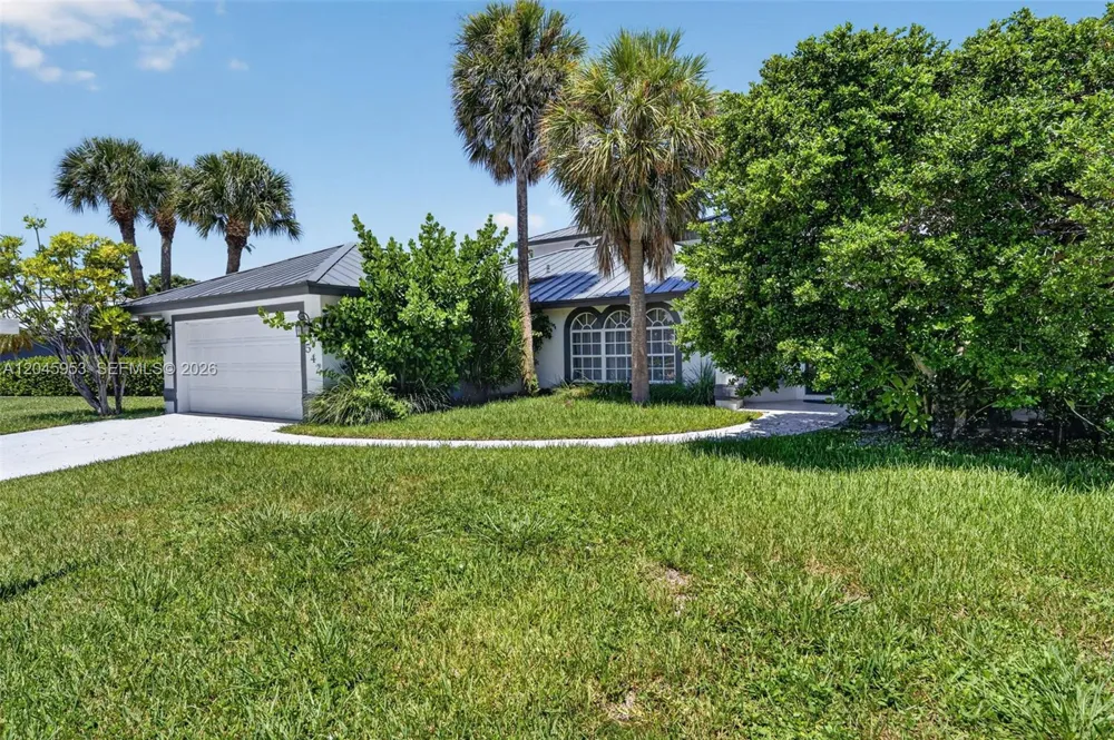 542 Cypress Dr #542 Tequesta, FL 33469