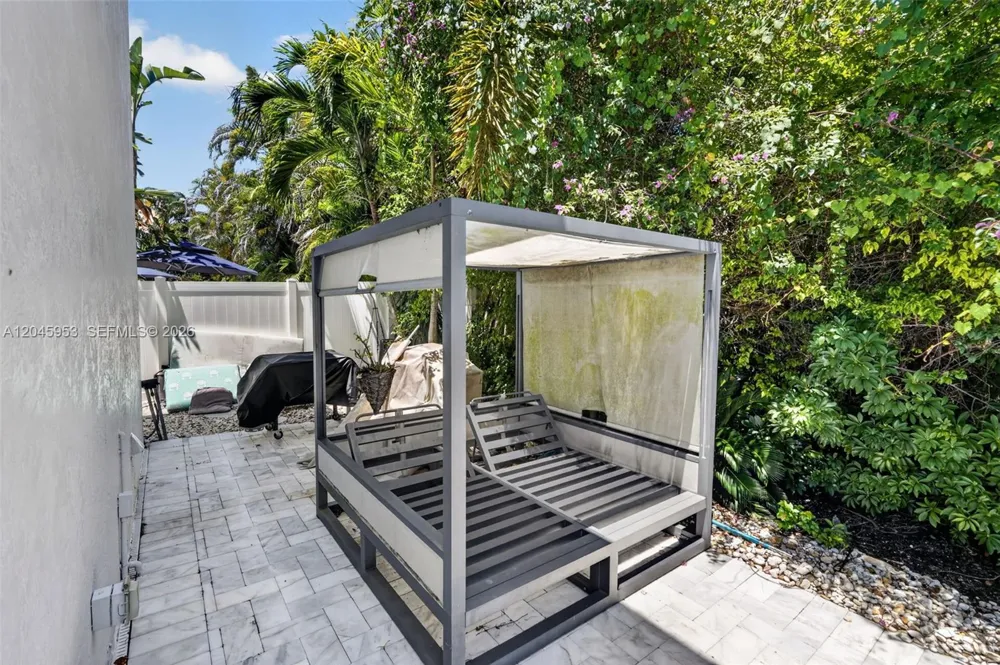 542 Cypress Dr #542 Tequesta, FL 33469