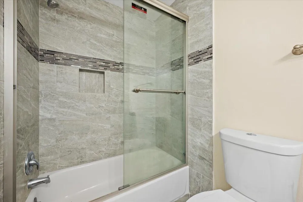 3666 PINEHURST DRIVE #C Lake Worth, FL 33467