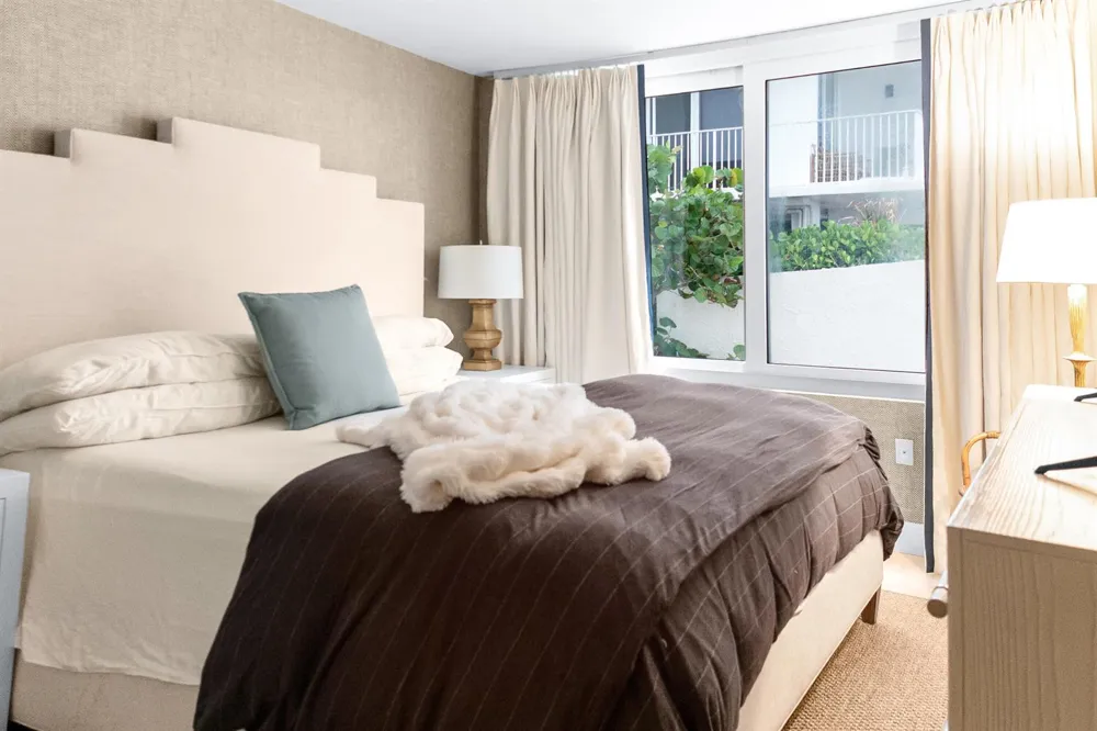 3590 S Ocean Boulevard #101 South Palm Beach, FL 33480